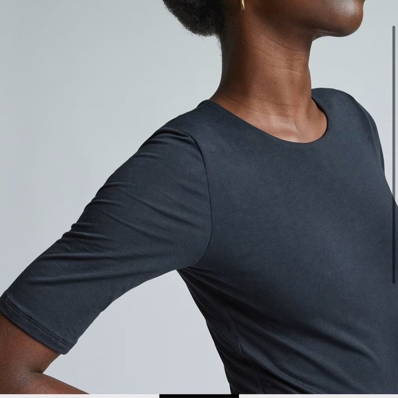NWT Everlane Short Sleeve Crew Neck Bodysuit Black, Size XS - Picture 3 of 8